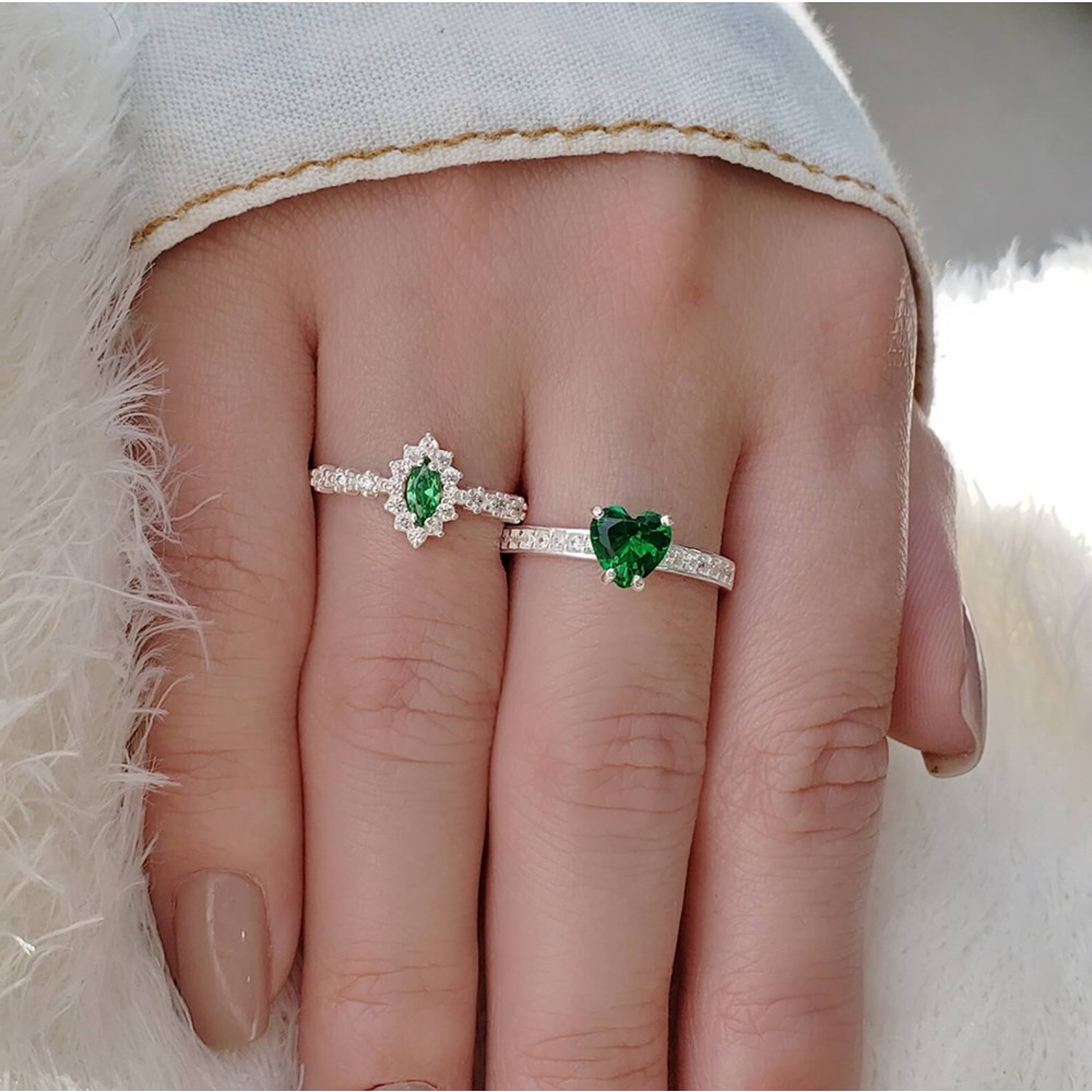 Anel de prata feminino navete pedra verde I