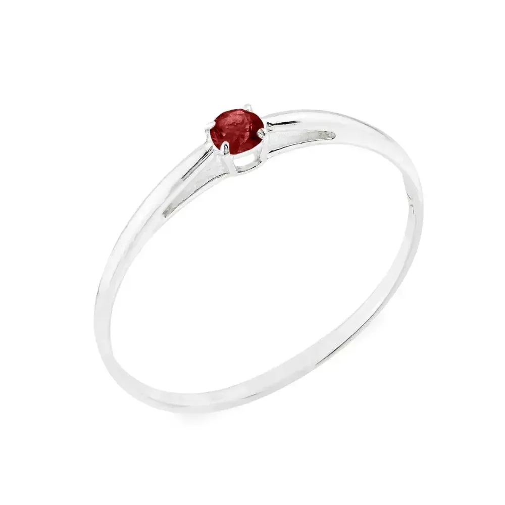 Anel de prata solitário com pedra vermelho